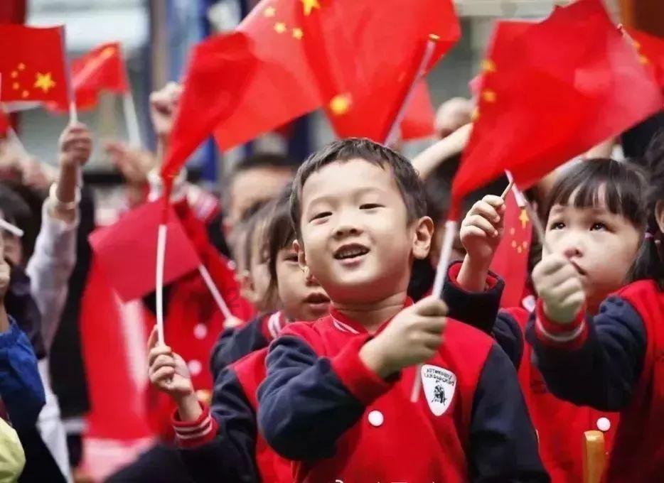 逃离快乐小镇